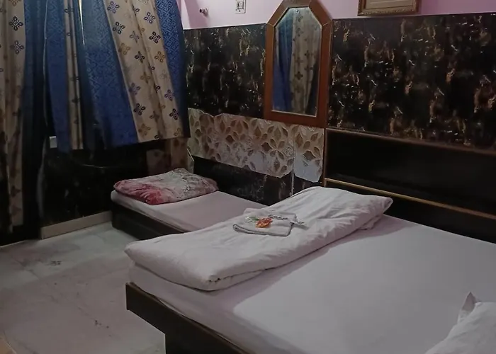 Basic Triple Room