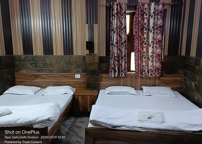 Classic Quadruple Room