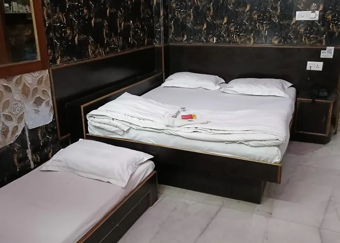 Basic Triple Room